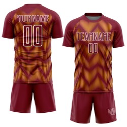 Maglia da calcio personalizzata con stampa a sublimazione Crimson Gold-White Line Maglia da calcio personalizzata con stampa a sublimazione Crimson Gold-White Line