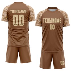 Maglia da calcio personalizzata con stampa a sublimazione marrone crema-mimetica Maglia da calcio personalizzata con stampa a sublimazione marrone crema-mimetica